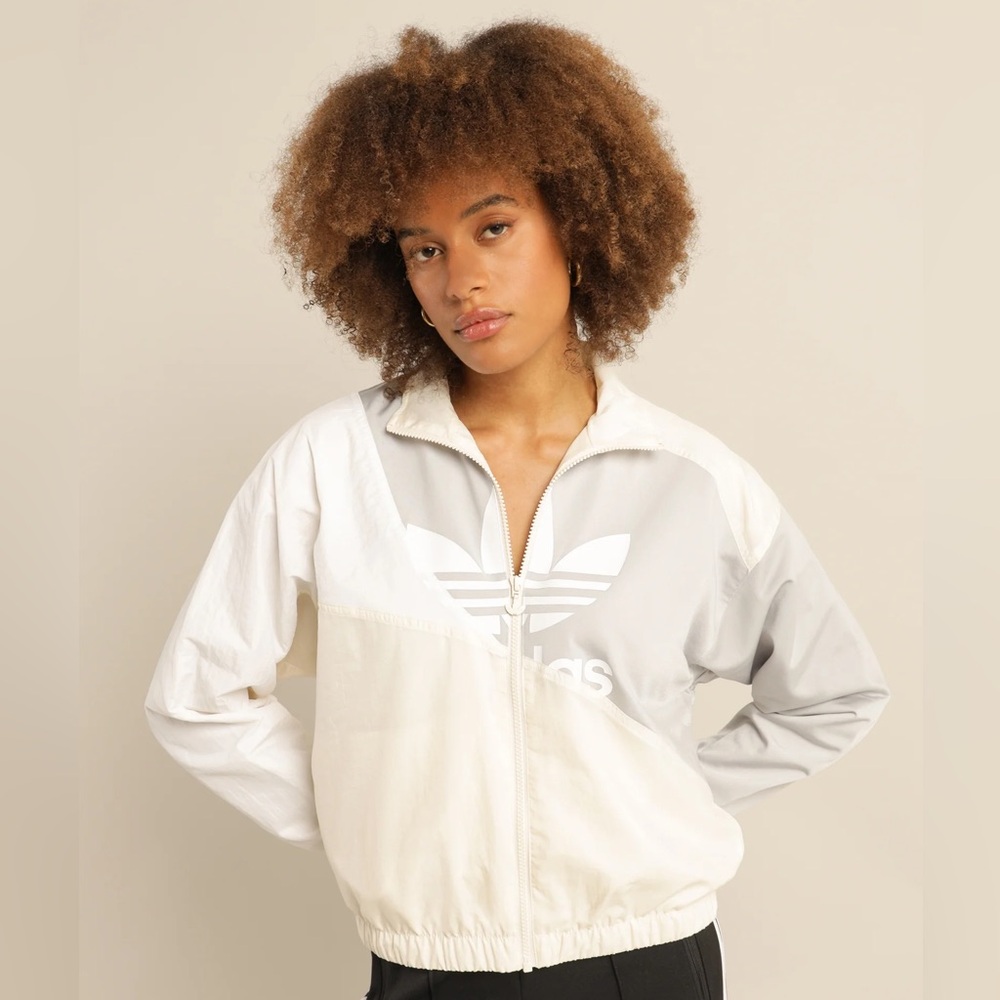 Adidas trefoil track suit